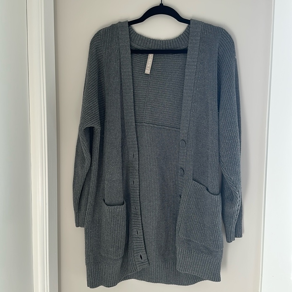 Athleta sweater